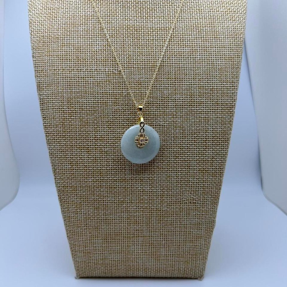Burma Jade Donut Pendant‎ Necklace w/ Gold Floral Charm & 24K Gold Plated Chain